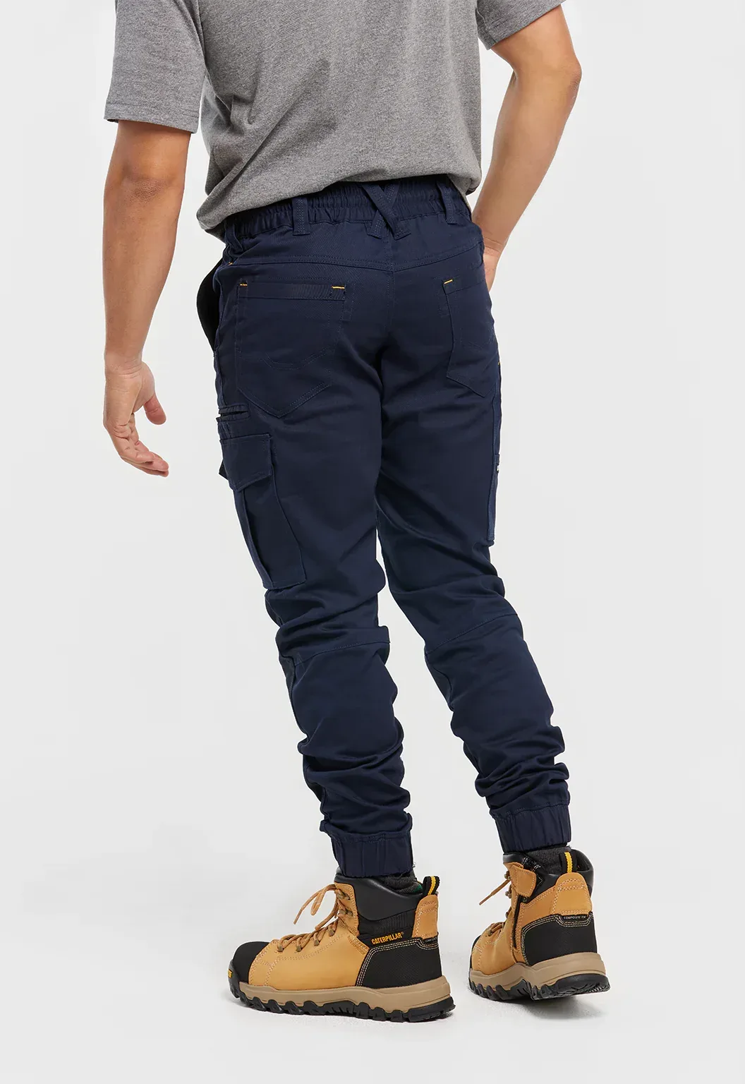 Cuffed Dynamic Pant - Navy - Image 5